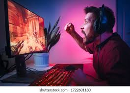Evolusi Game Online: Dari Hobi Menjadi Karir Fantastis